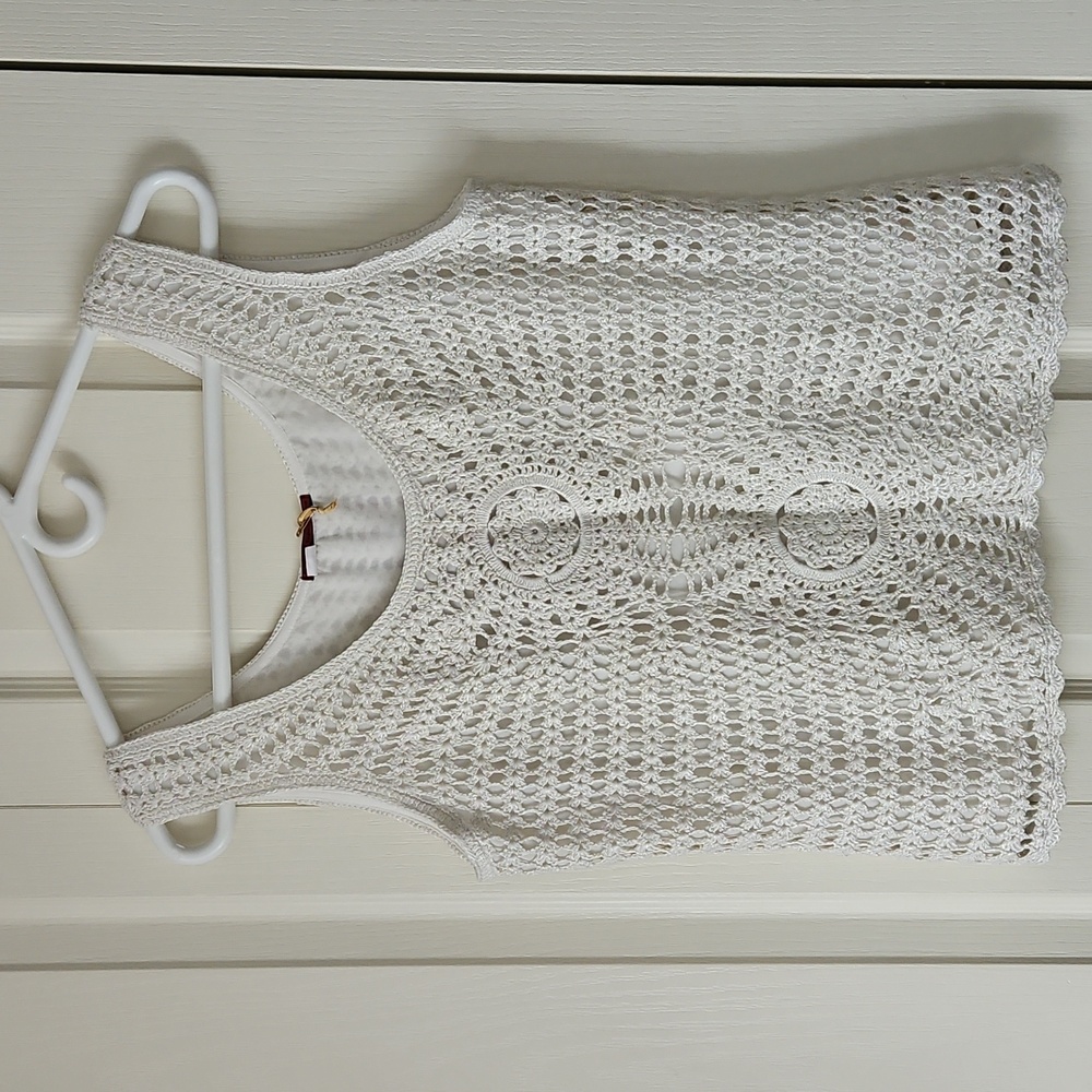 Tapemeasure crochet tank top
